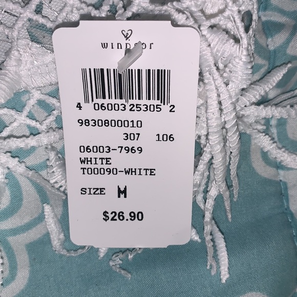 White Windsor top size M - Picture 3 of 8